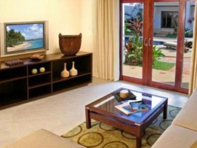 เดอะการ์เดนท์ส Villa หาดบางรัก ภายนอก รูปภาพ
